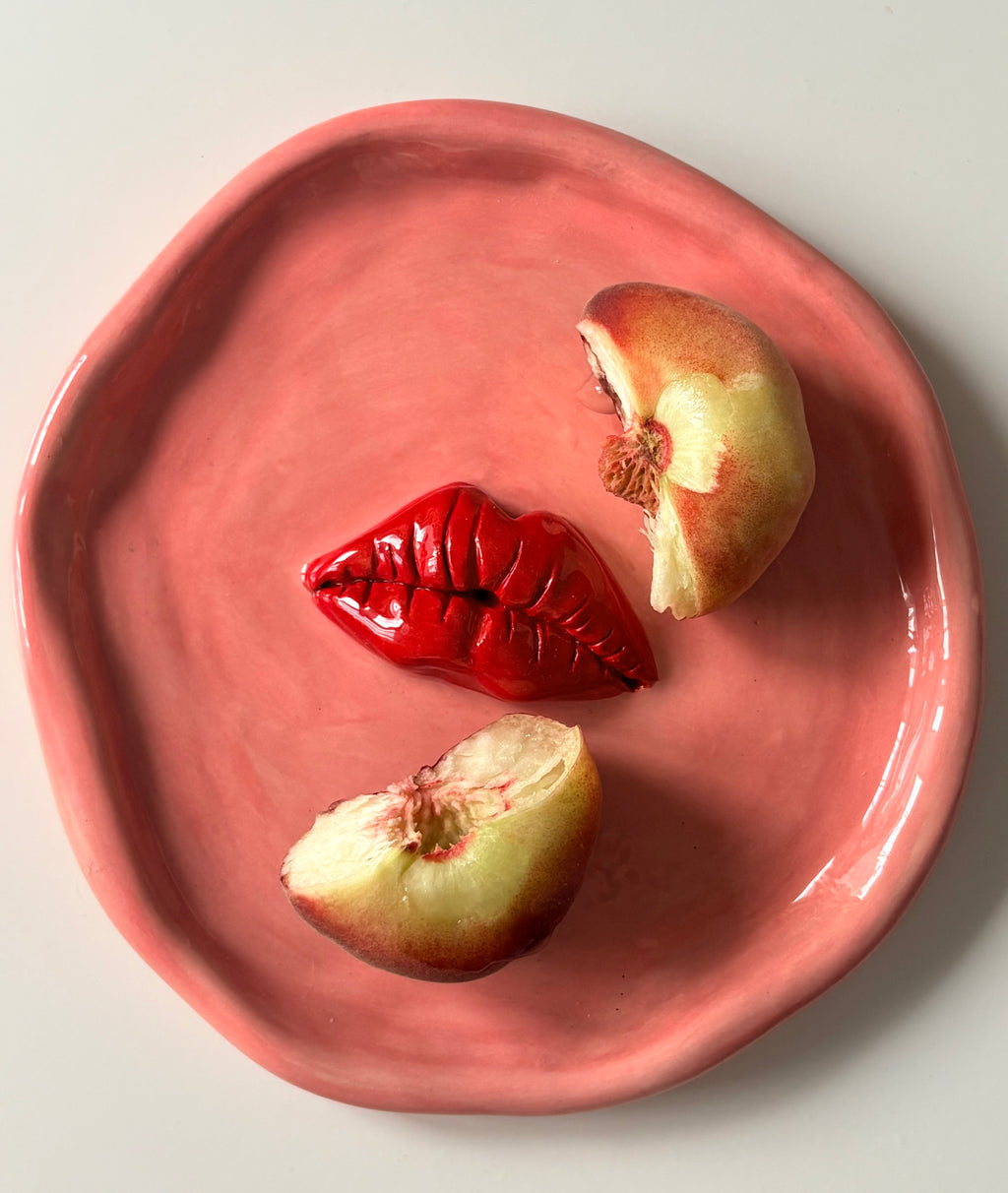 Lips plate