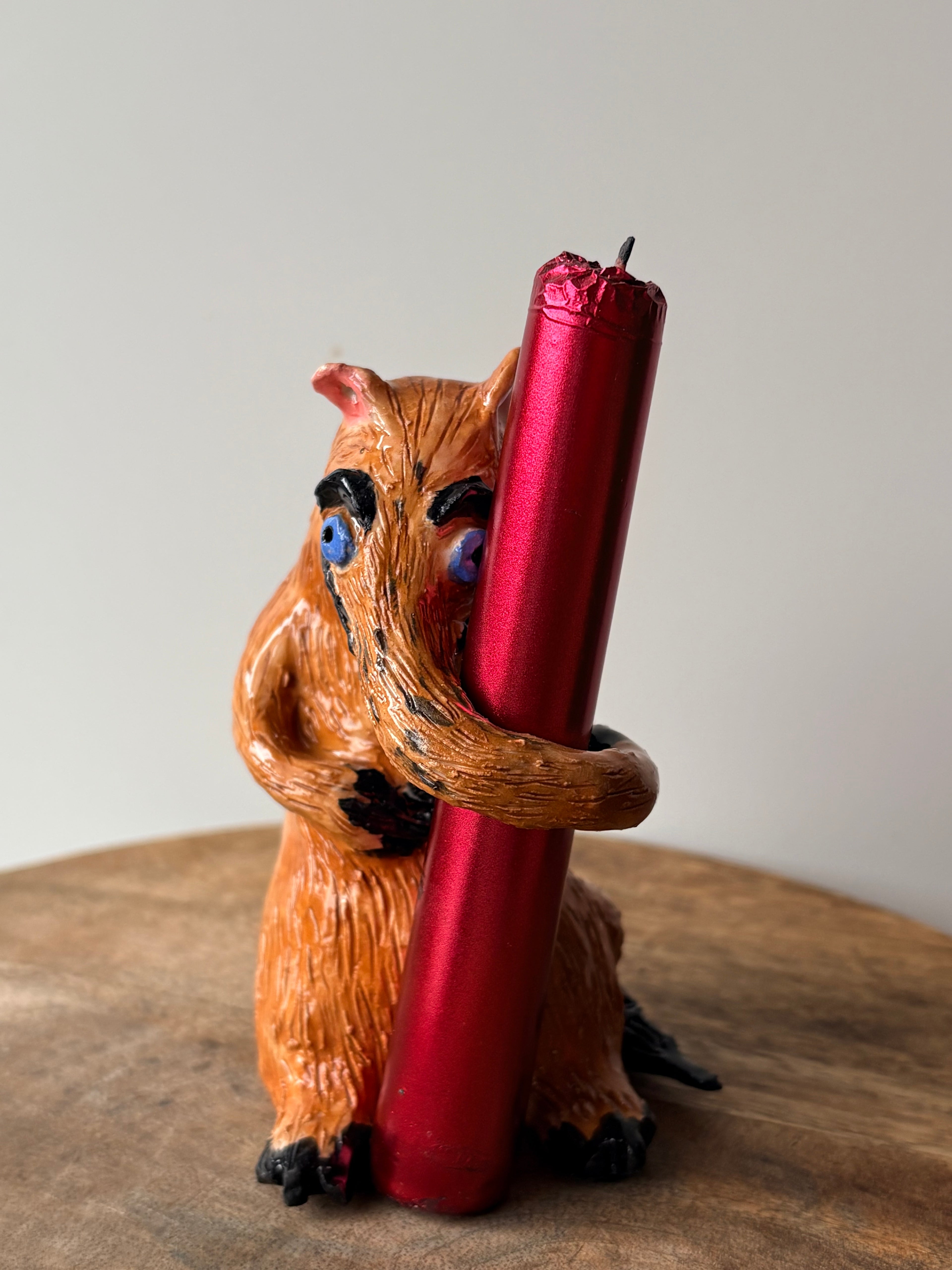 Anteater holder